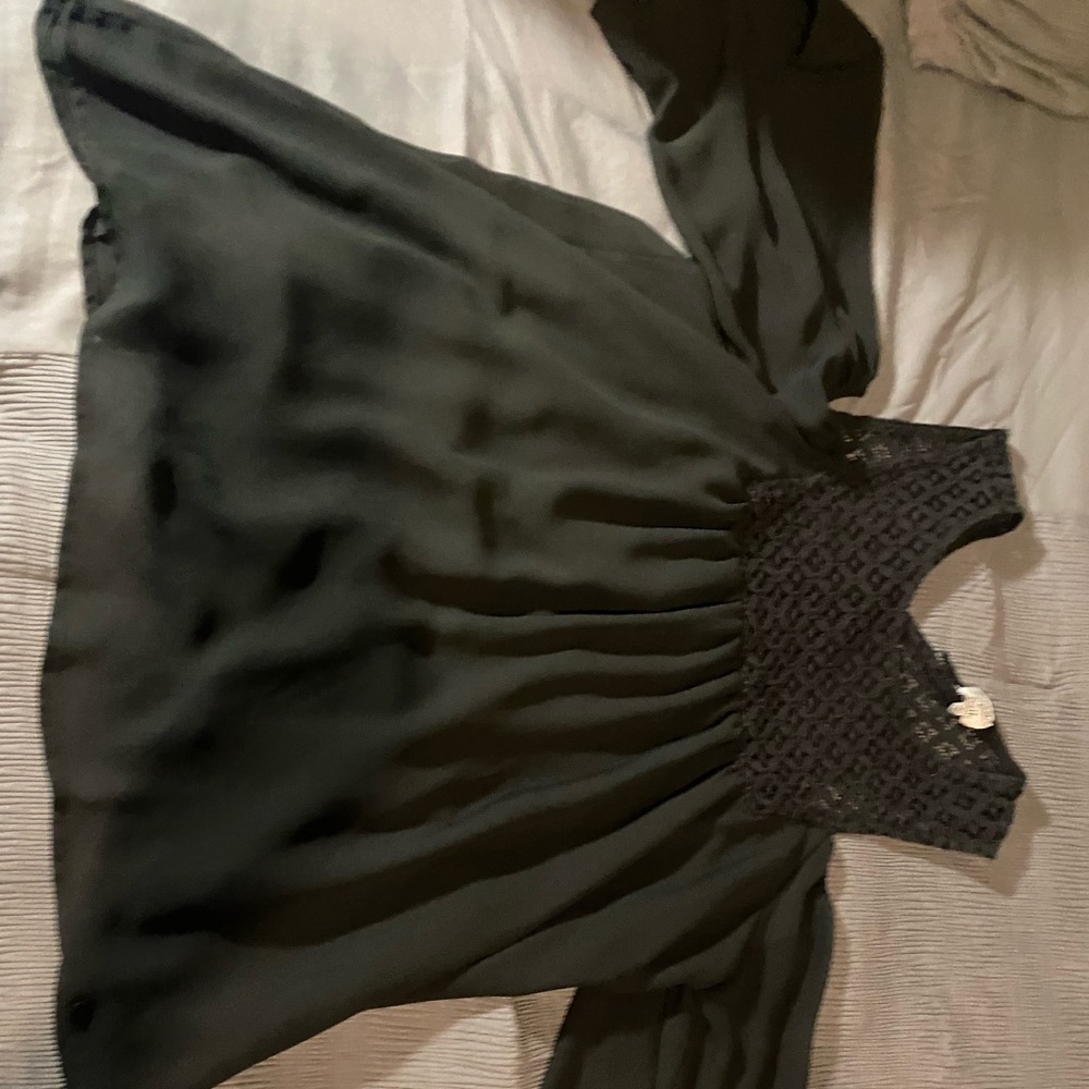 Sheer double layer top, off the shoulder with a lace top detail.